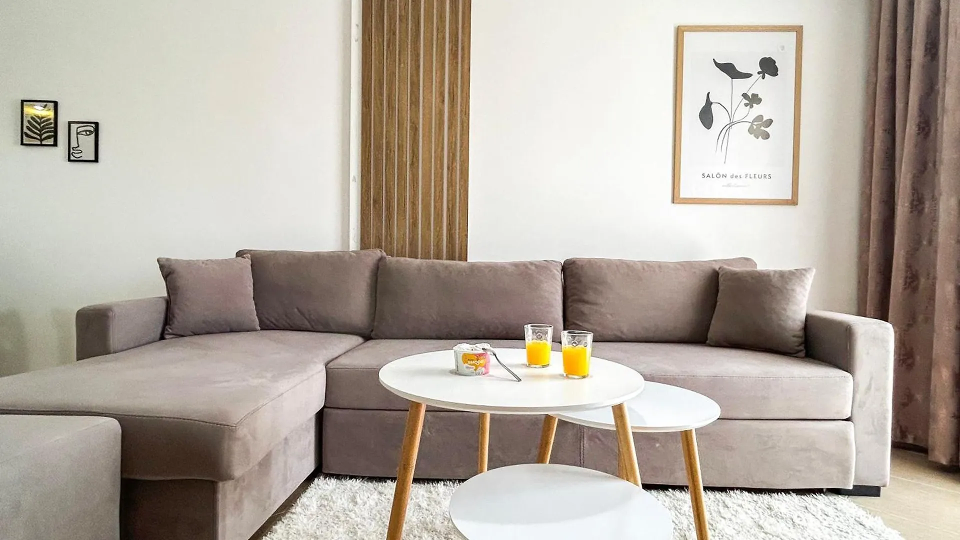 1 Bedroom Apartment 829 格勒姆 0*,  阿尔巴尼亚