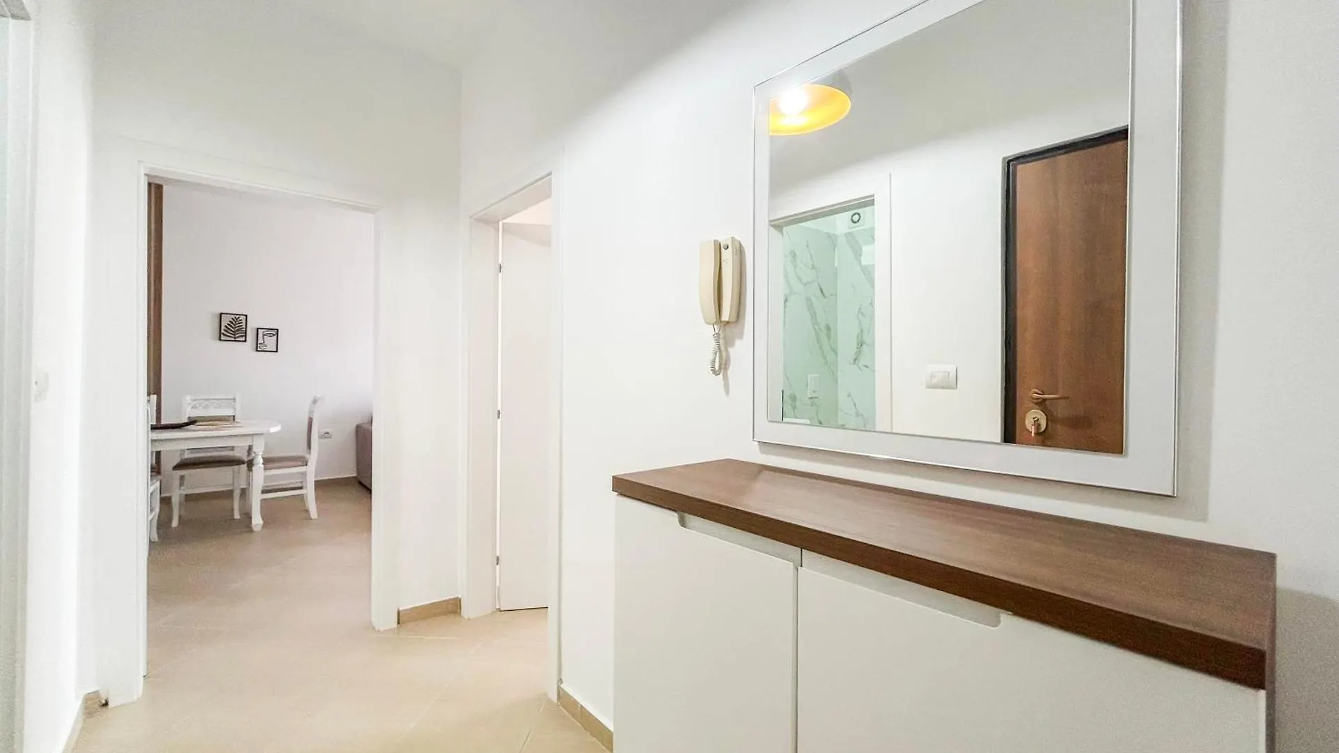 1 Bedroom Apartment 829 格勒姆