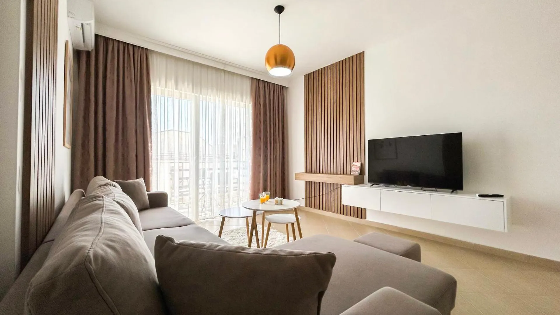 1 Bedroom Apartment 829 格勒姆