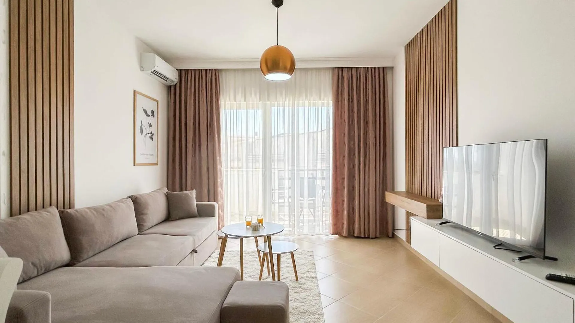 1 Bedroom Apartment 829 格勒姆