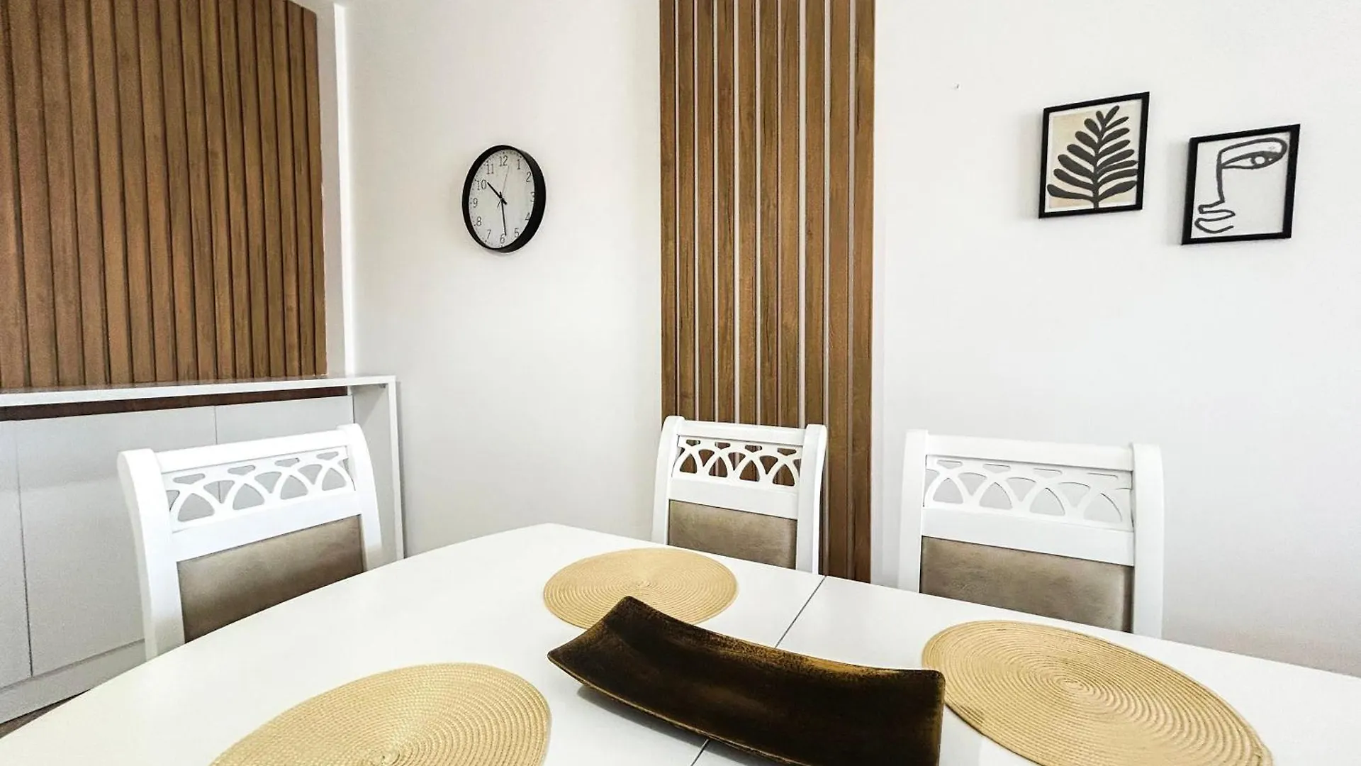 1 Bedroom Apartment 829 Golem